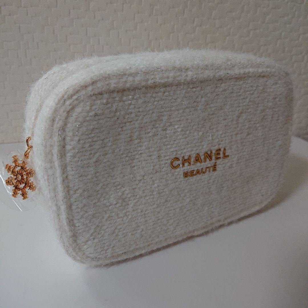 「新品未使用」CHANELシャネルエッセンシャルケアセット「雪の結晶」ポーチ付き