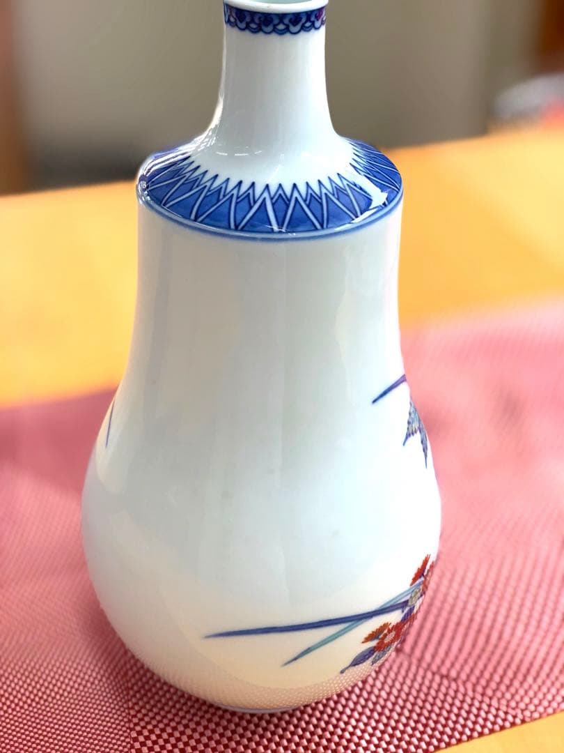 有田焼　今泉今右衛門 錦芙蓉絵　花瓶