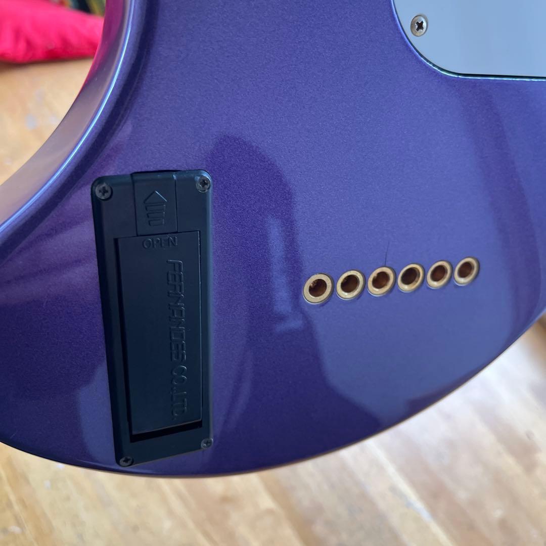 ZO-3 FERNANDES エレキギター パープル