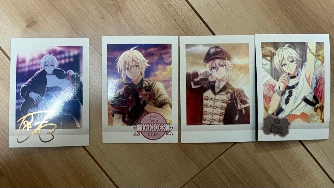 アイナナ　trigger 九条天　缶バッジ　パシャこれセット