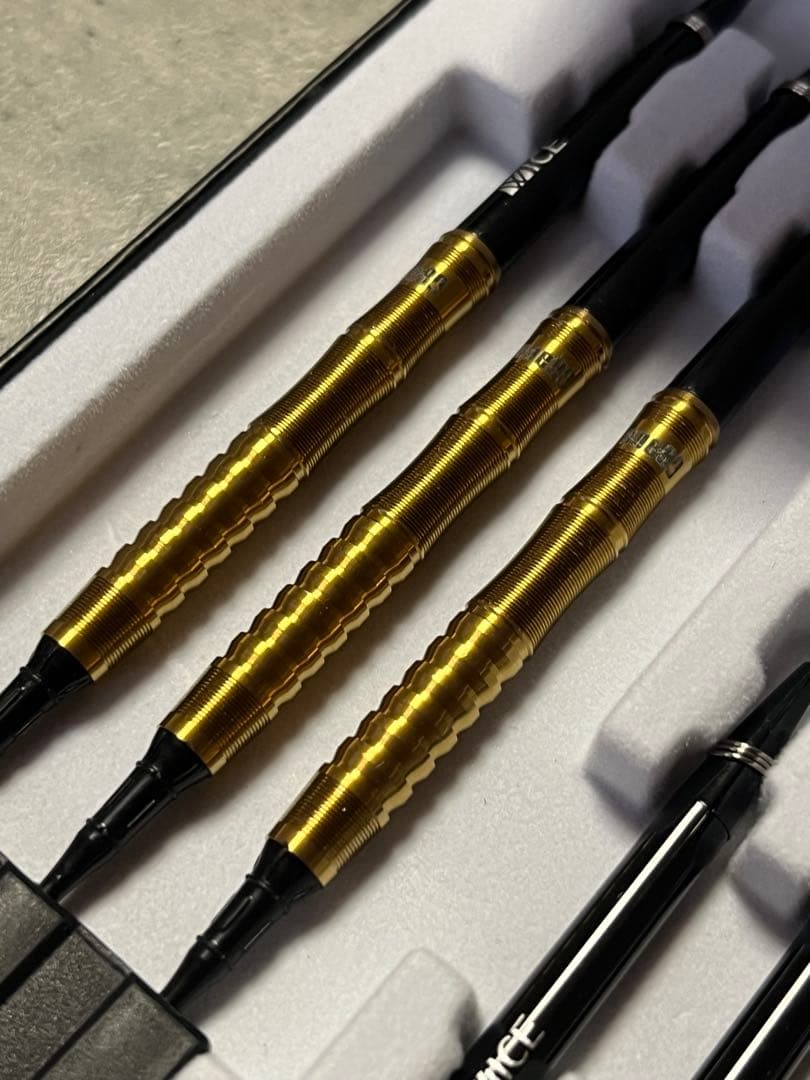 ダーツ One80 Dave Ladley 2BA 20g