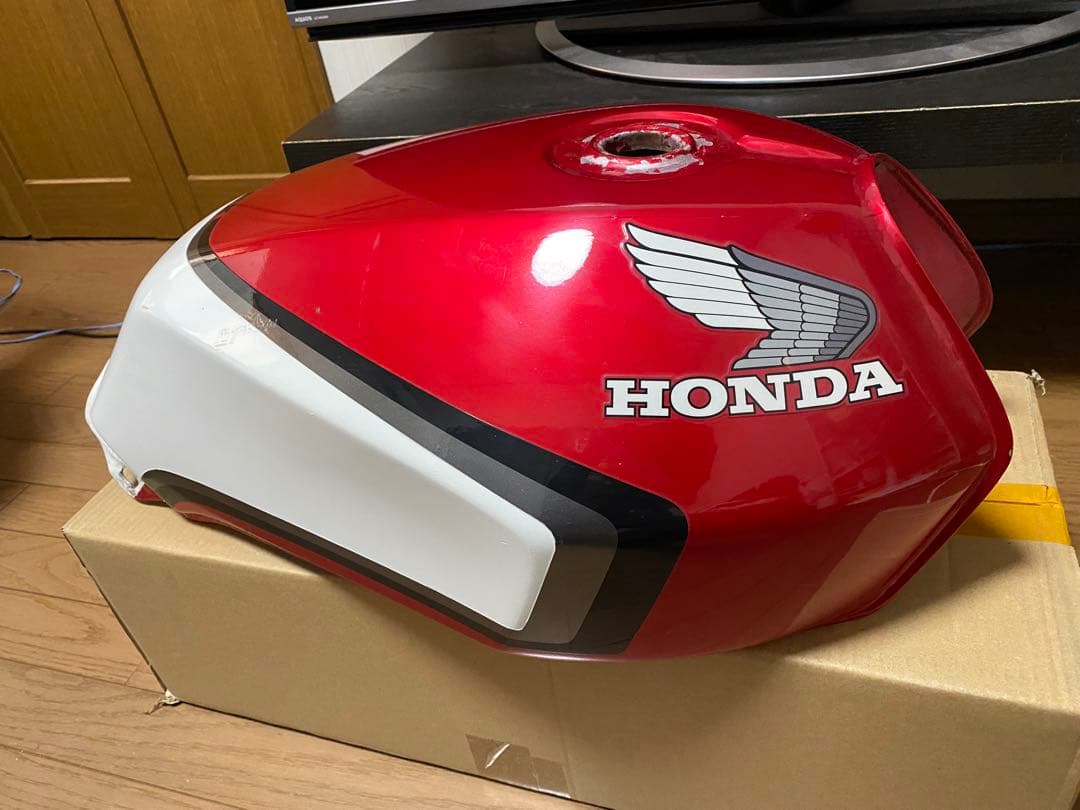 HONDA CBX 400f/550f タンク 赤/白