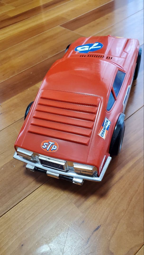 TOMICA DATSUN ミニカー オレンジ