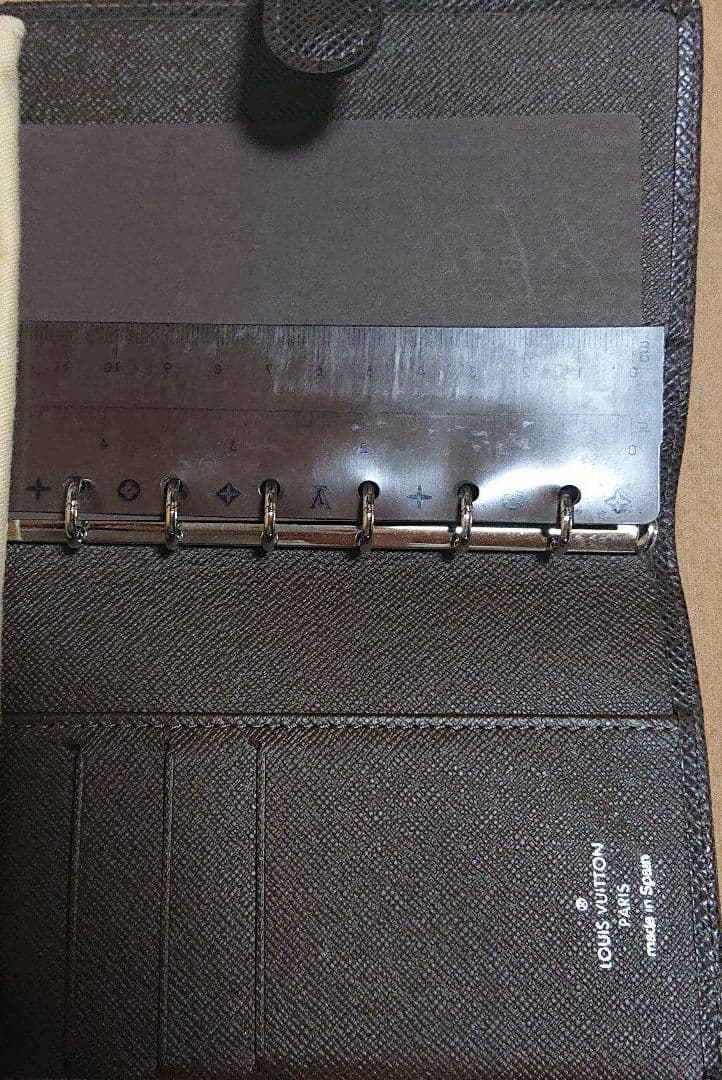 ルイヴィトン エピ  アジェンダ タイガ・ライン