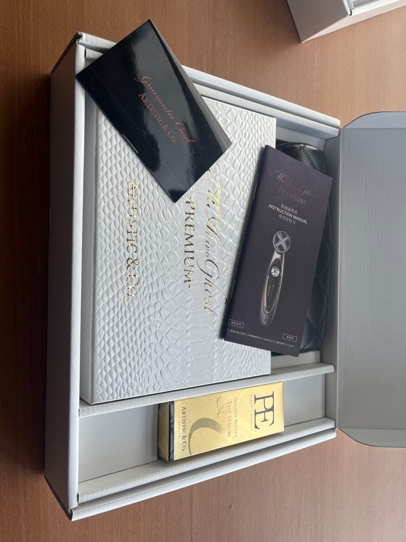 Miss Arrivo ゴーストプレミアム　美顔器