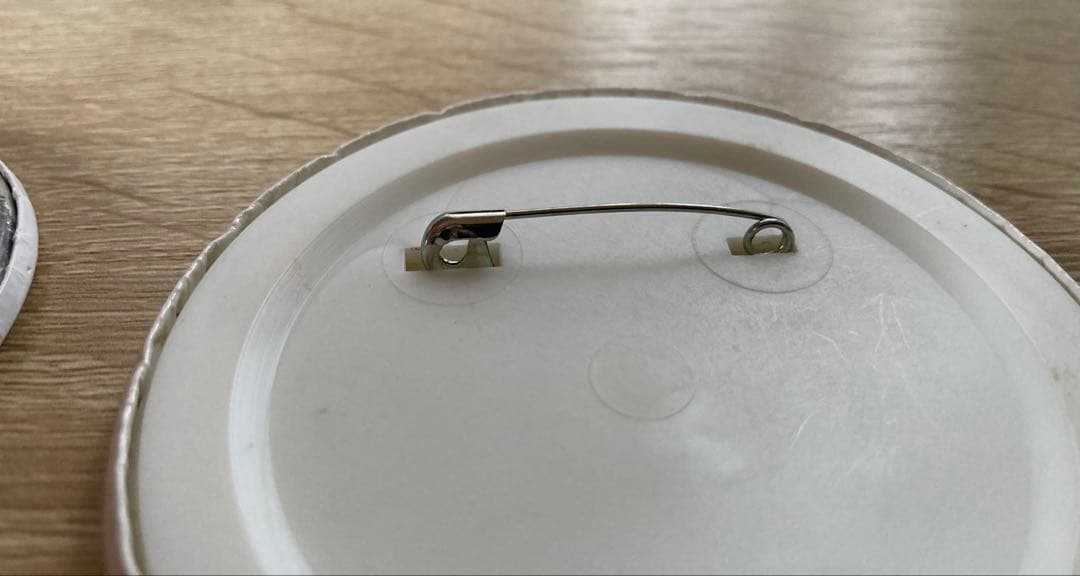 Martin Margiela マルタン マルジェラ 缶バッジ ブローチ