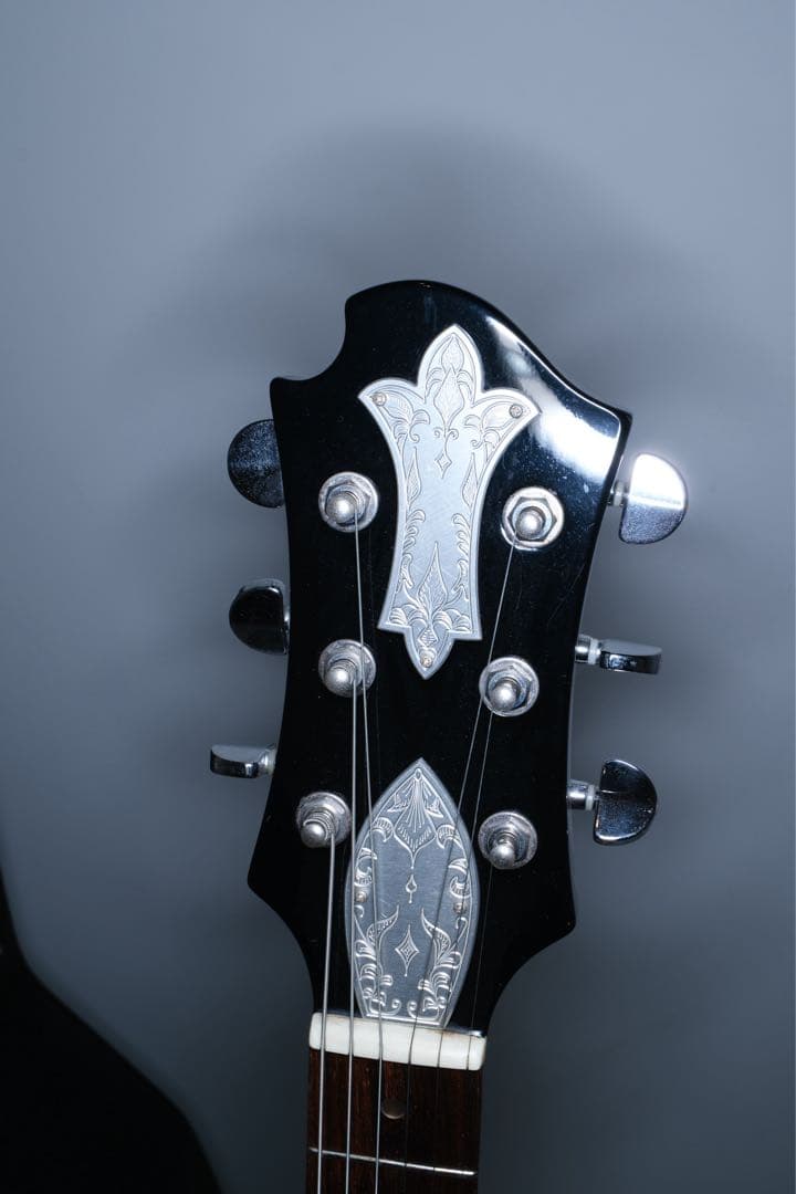 布袋寅泰　ゼマイティス　zephyr by TUNE ハードケース付