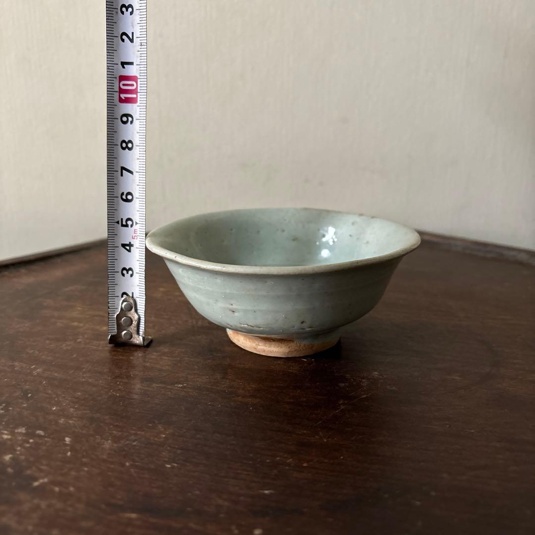 李朝初期堅手　白磁　盃　ぐい呑み　アンティーク.古美術.骨董.韓国骨董.酒器.