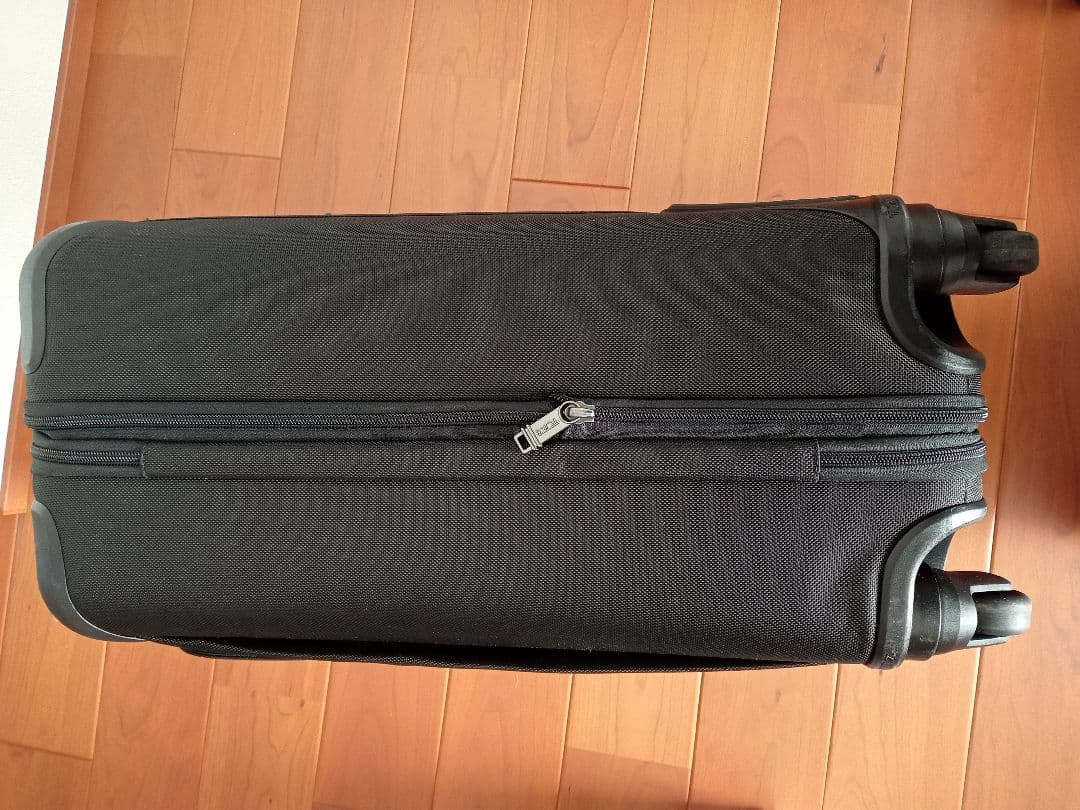 TUMI キャリーケース 4輪 機内持ち込み可 223060D4
