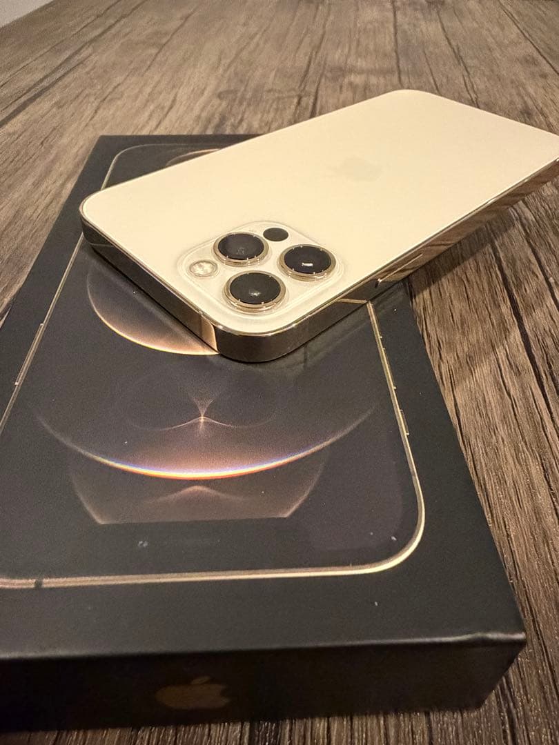 Apple iPhone 12 Pro SIMフリー　箱あり