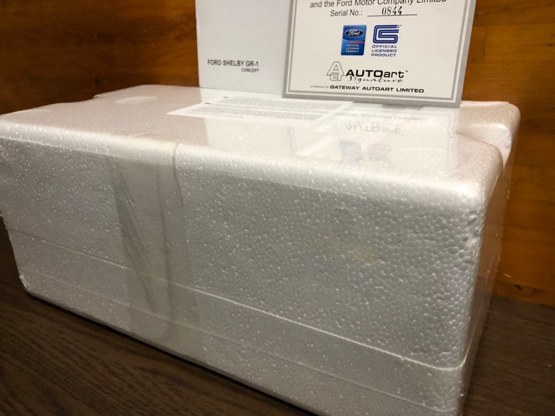 未開封 希少AUTOart 1/18 フォード シェルビー GR-1 コンセプト