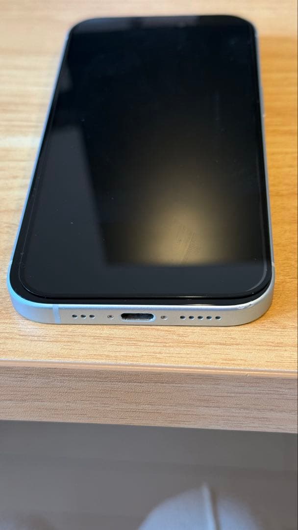 Apple iPhone 15 ブルー本体