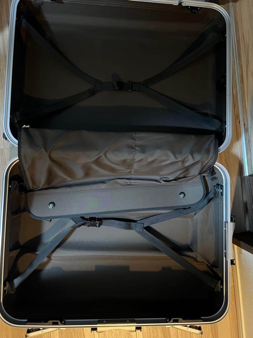 【PROTECA スーツケース（約80L・グリーン）】