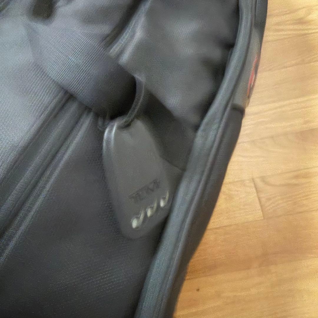 TUMI　テック　トラベルキャリーケース　大容量　2輪　ナイロン　黒