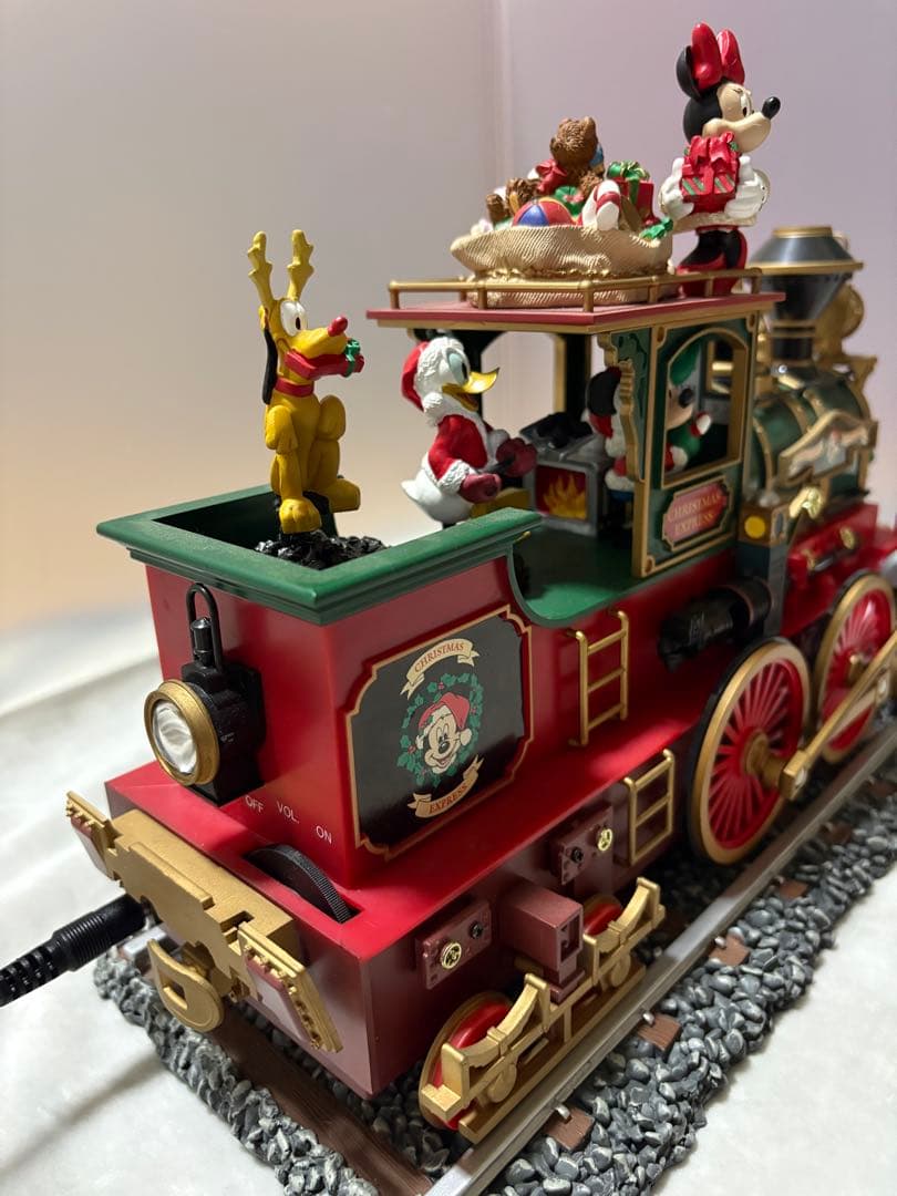 ミッキークリスマスキャノンボール フィギュア 機関車 汽車ライトアップオルゴール