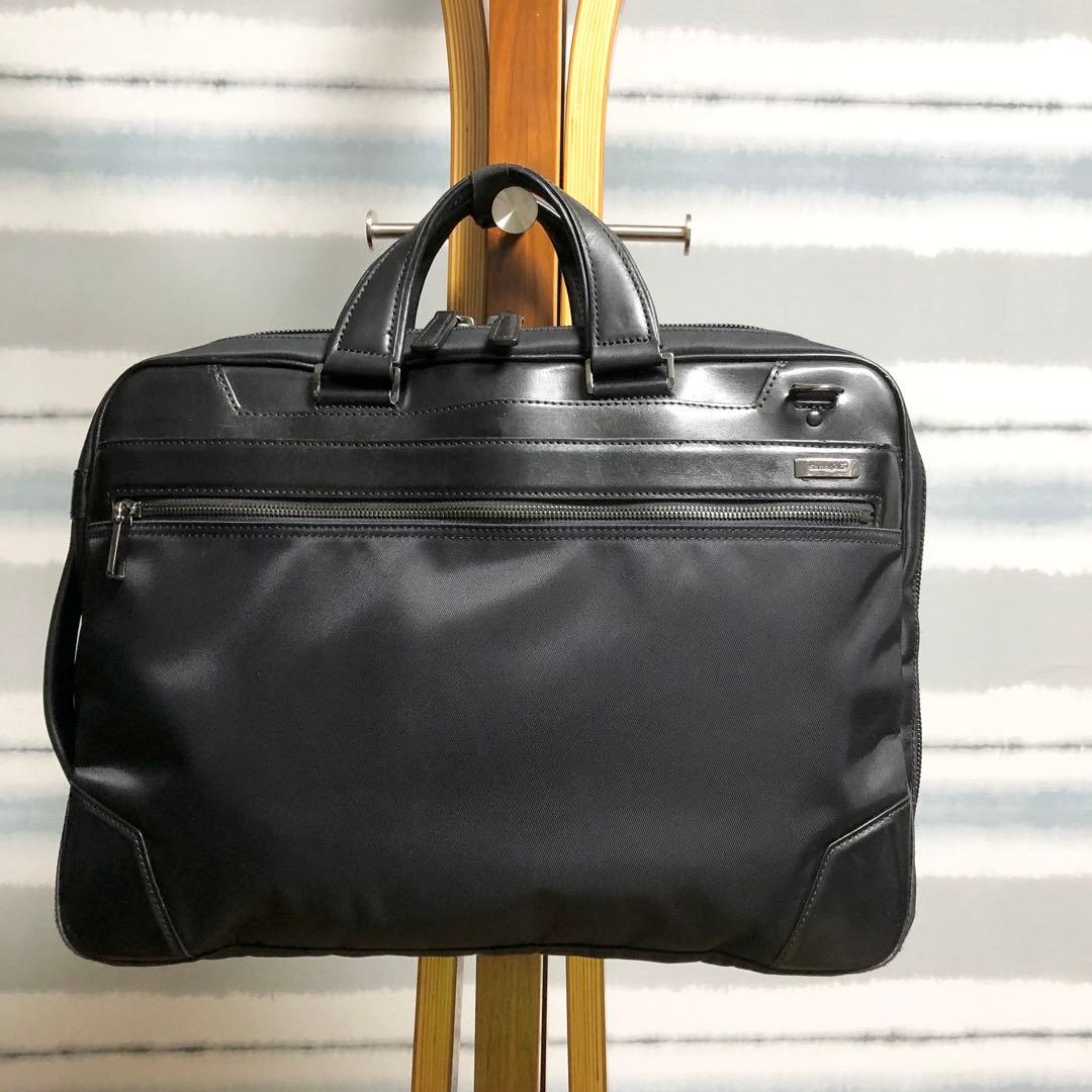 ☆ど根性ガエルM☆【Somsonite】サムソナイト ブリーフケース