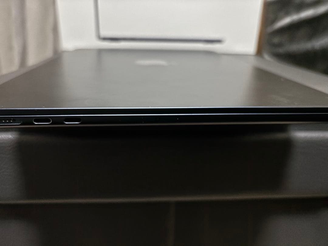M2チップ 13インチMacBook Air 8GB/256GB 2024年購入