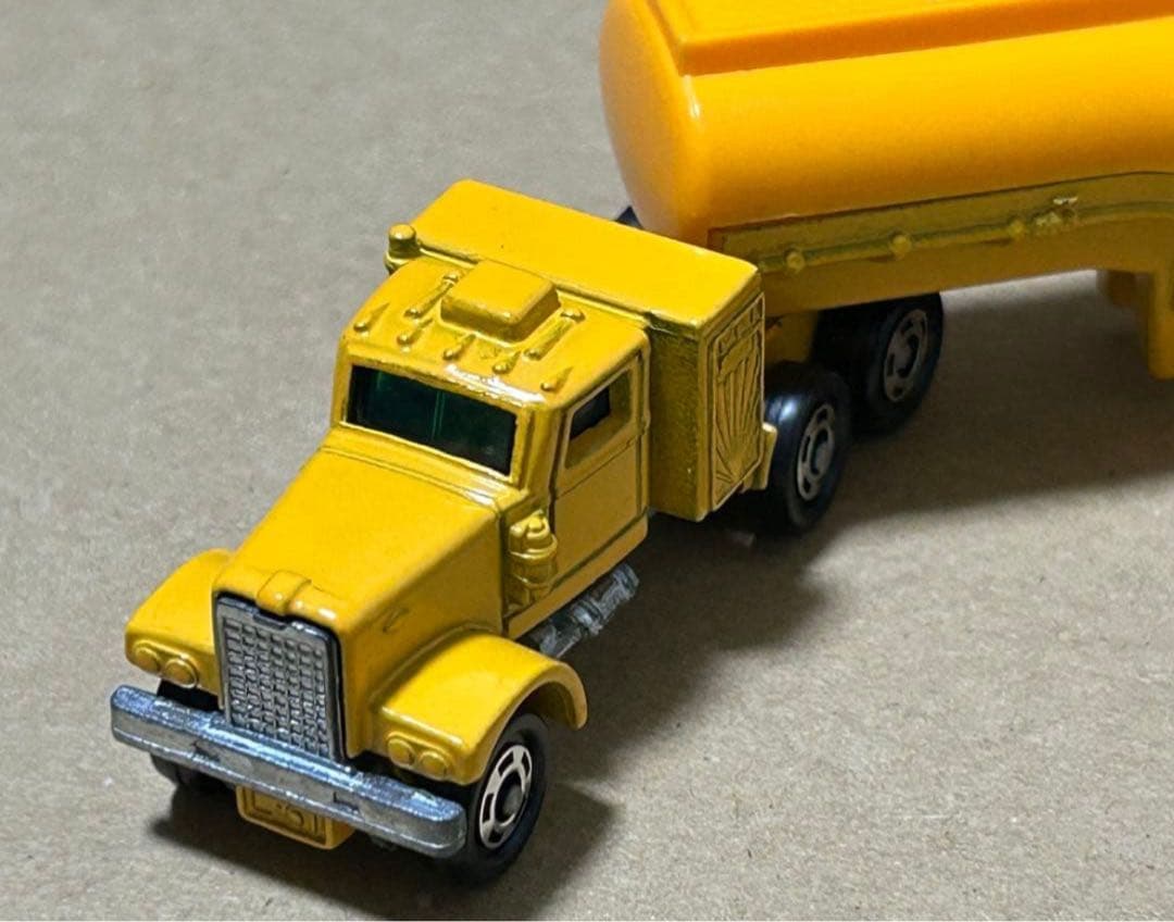 ロングトミカ ダイヤモンドレオ オイルタンクローリー