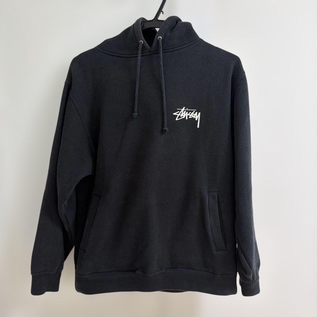 ステューシーパーカー