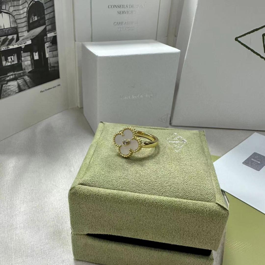 ヴィンテージ・アルハンブラ　リング