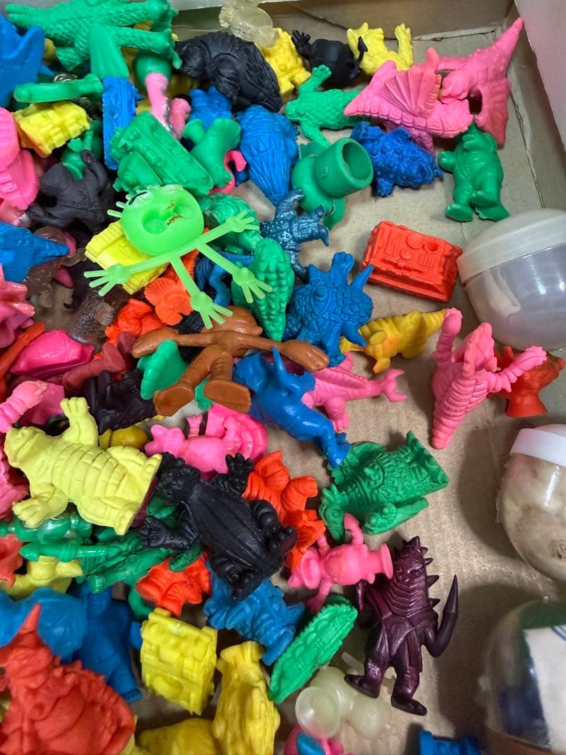 昭和レトロ 怪獣消しゴム 大量まとめ売り ウルトラマン 円谷 ゴジラ 当時物