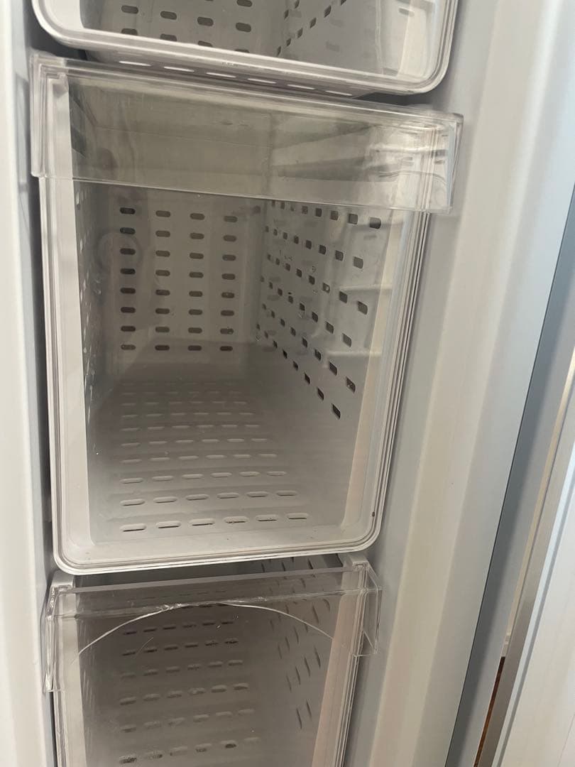 ⭐︎松竹梅⭐︎山善　冷凍庫　YF-SU70 70l 2023年製