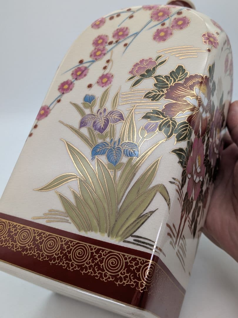 薩摩勇仙 薩摩焼 角徳利花瓶 色絵金彩花鳥文 花入 花器 フラワーベース 花生