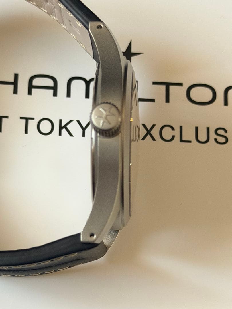 カーキ フィールド メカ 東京 キャットストリート エクスクルーシブエディション