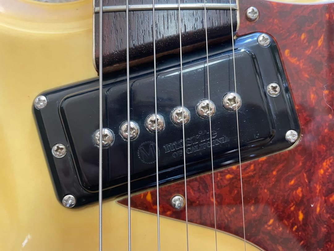 ■モズライト ベンチャーズモデル！訳アリ特価！国産黒雲製 演奏動画あり！