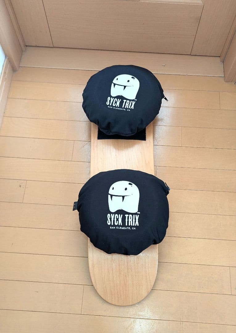 【箱付き】SYCK TRIX シックトリックス スケボー室内練習