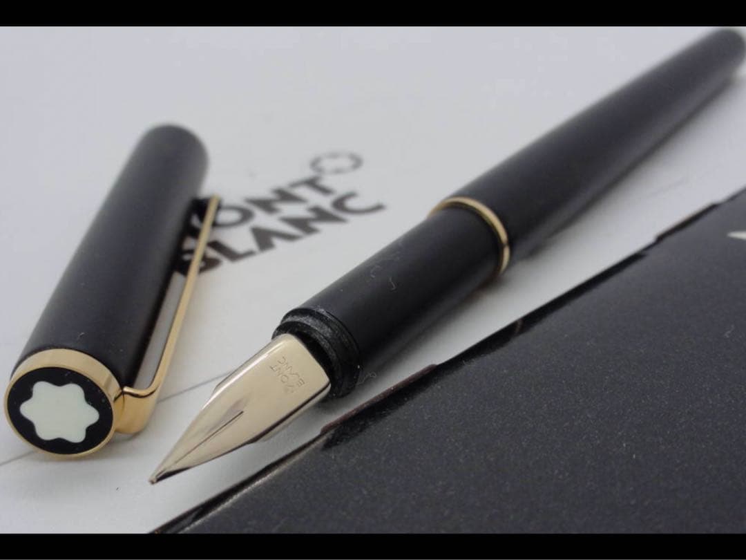 モンブラン　★世界中でファンの絶えない逸品SラインNo2118ブラック＆ゴールド