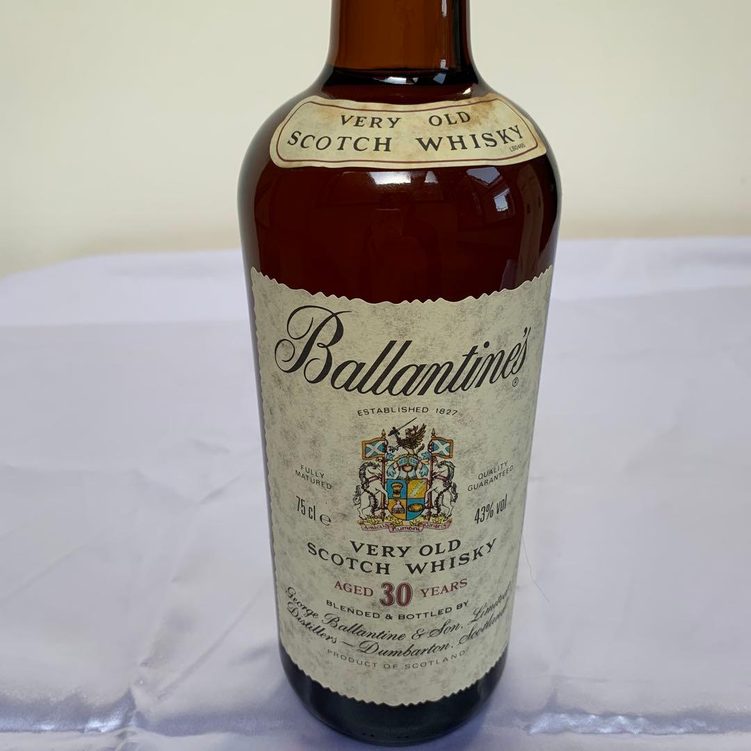 【未開栓希少】古酒　Ballantine's バランタイン30年 750ml箱付