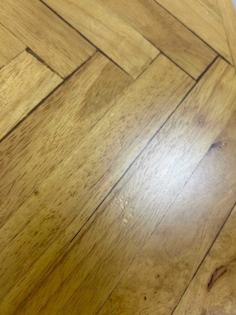 サン ダーティ ヘリンボーン サイドテーブル コの字　ナイトテーブル　スチール