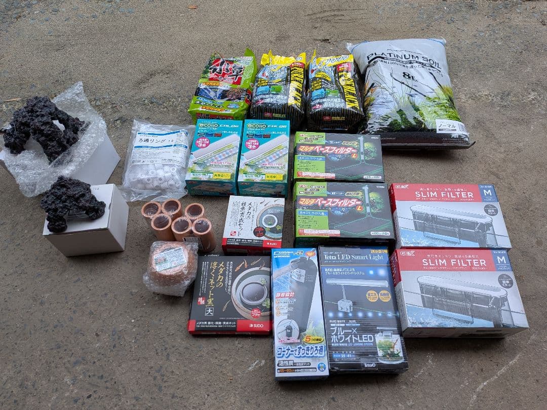 アクアリウム用品セット（フィルター・ソイル・石）新品