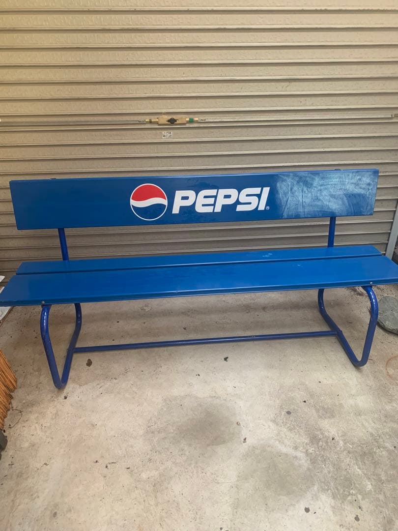 PEPSI ロゴ入り 金属製ベンチ 青