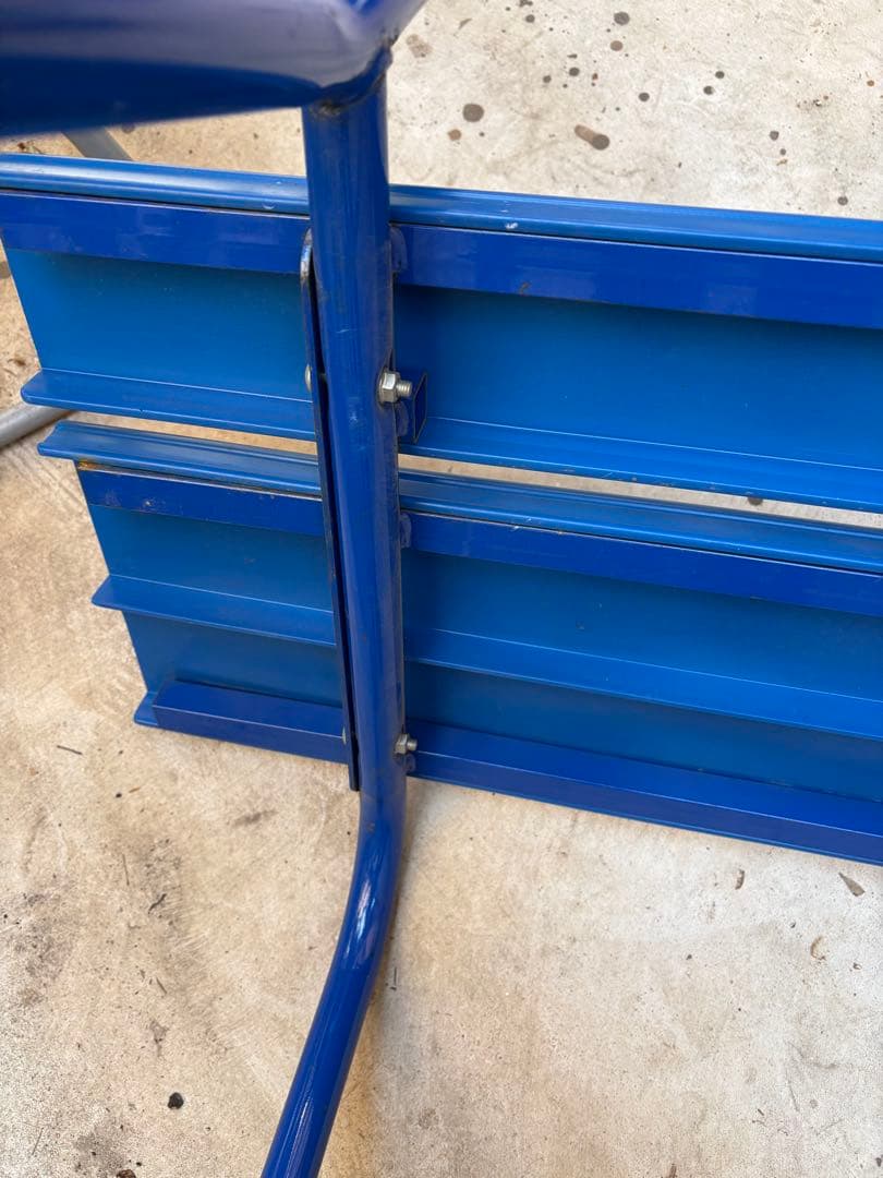 PEPSI ロゴ入り 金属製ベンチ 青