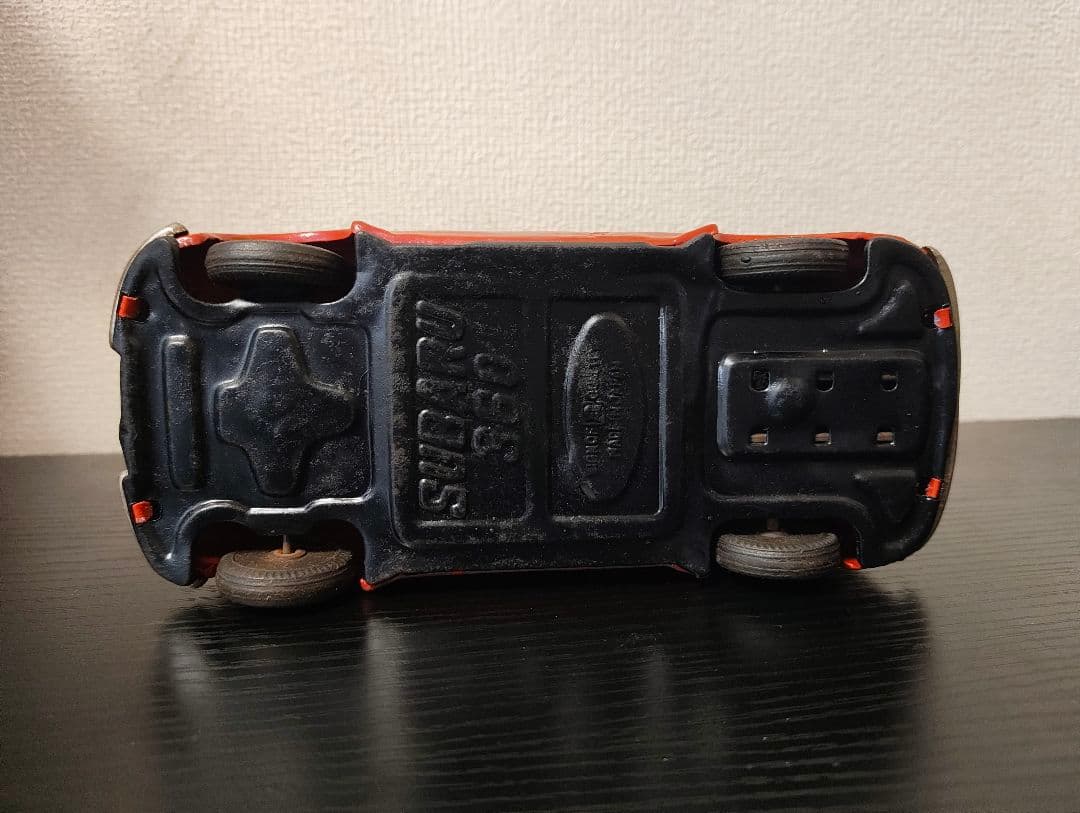 BANDAI　バンダイ　スバル360　右ハンドル　ブリキ　赤色