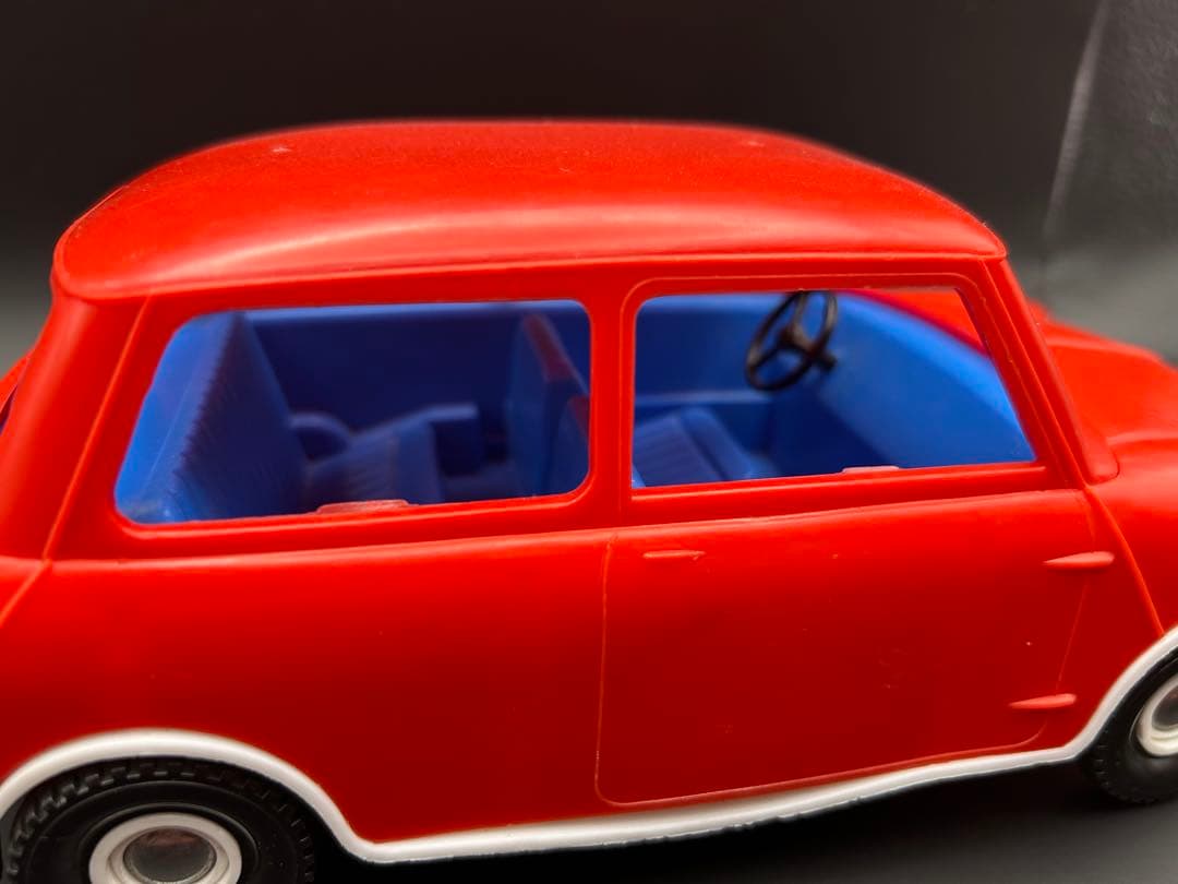 レア！　フィンランド　LOHJAN プラスチック製　ミニクーパー　ヴィンテージ