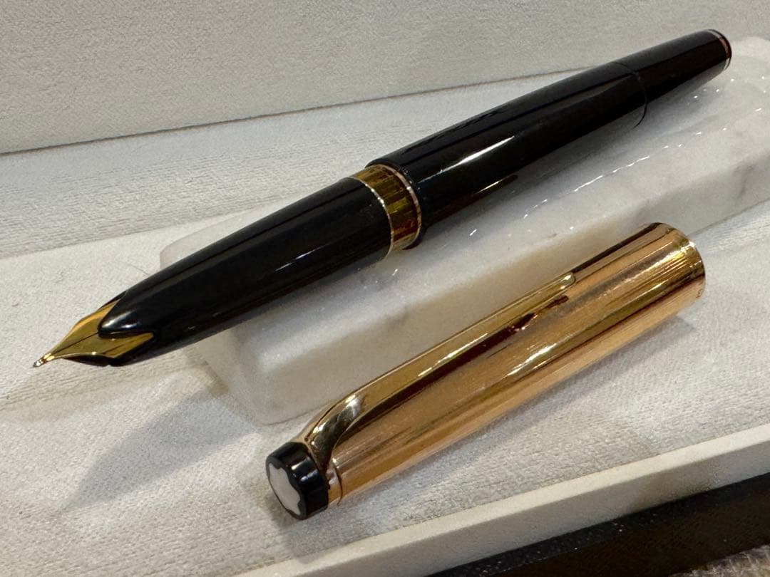 【極美品】モンブラン No72 万年筆 ブラック 激レア
