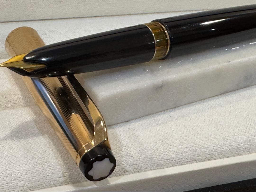 【極美品】モンブラン No72 万年筆 ブラック 激レア
