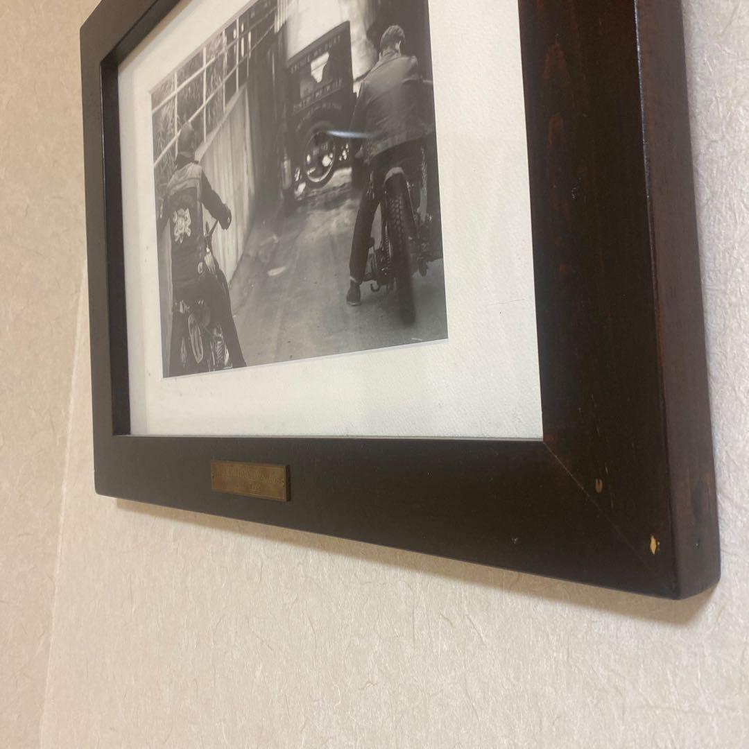 グラッドハンド アートフレーム　写真額装付き