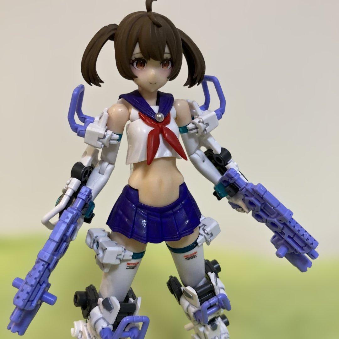 【完成品】コトブキヤ　バスタードールガンナー羽付き