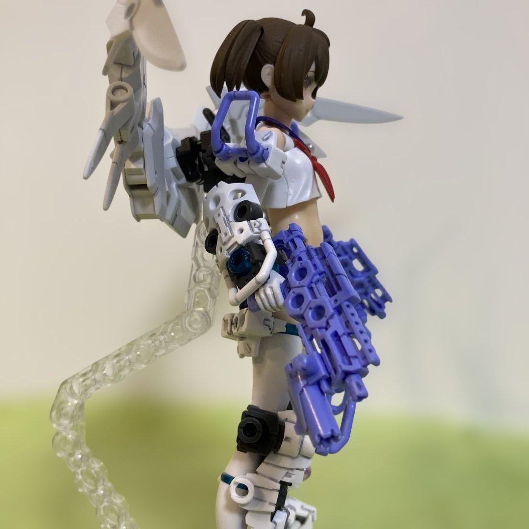 【完成品】コトブキヤ　バスタードールガンナー羽付き