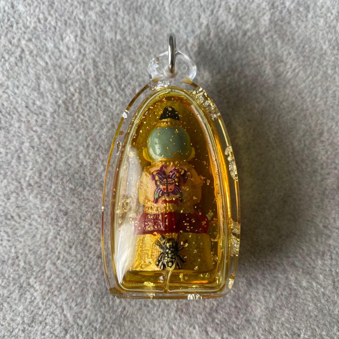 プラクルアン クマントン クリッサナ師 開運 金運 商売 ビジネス運 御守り