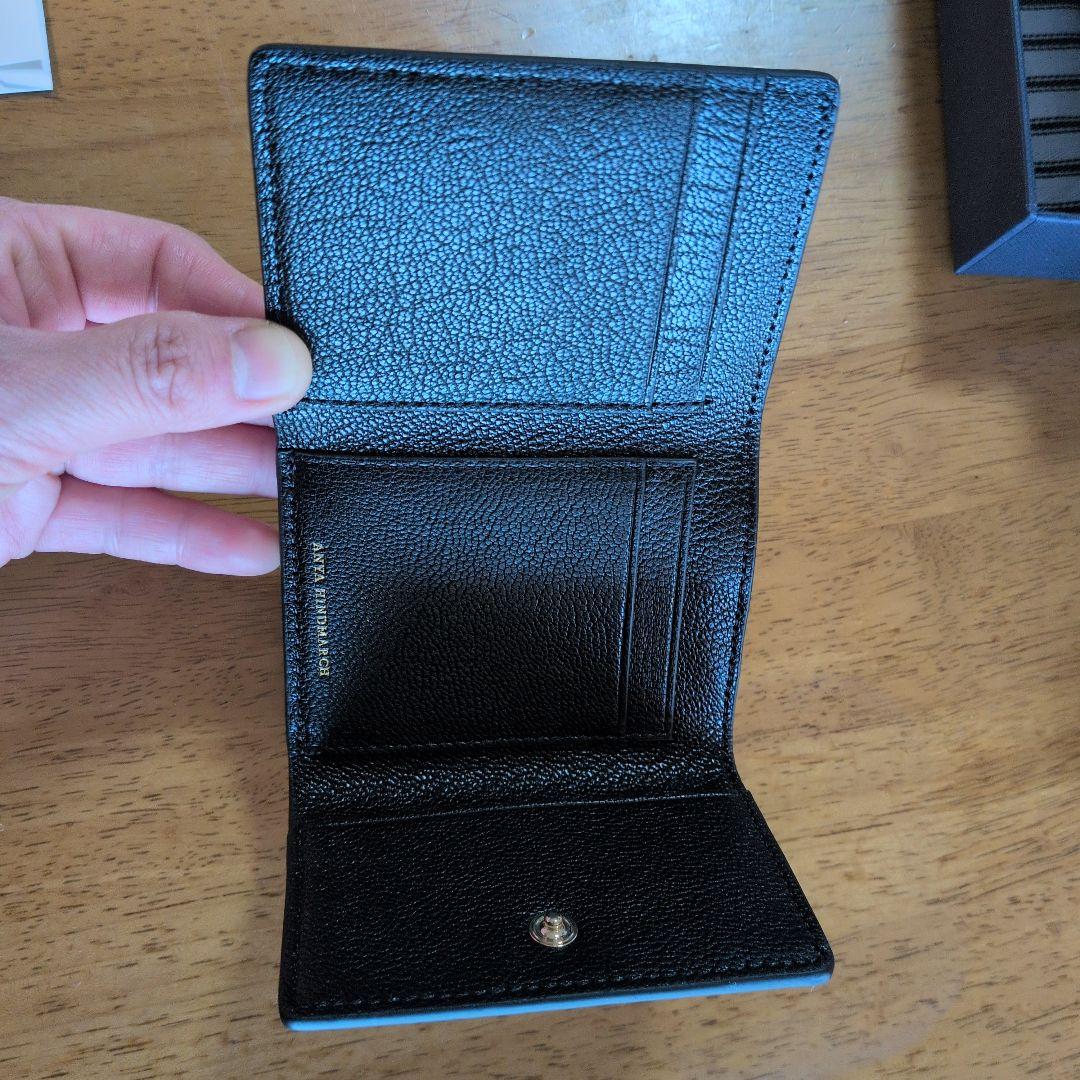 ANYA HINDMARCH ブラック三つ折り財布