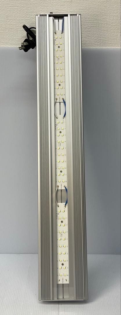 アクロ TRIANGLE LED VIVID 600 吊下用　アクアリウム　水槽