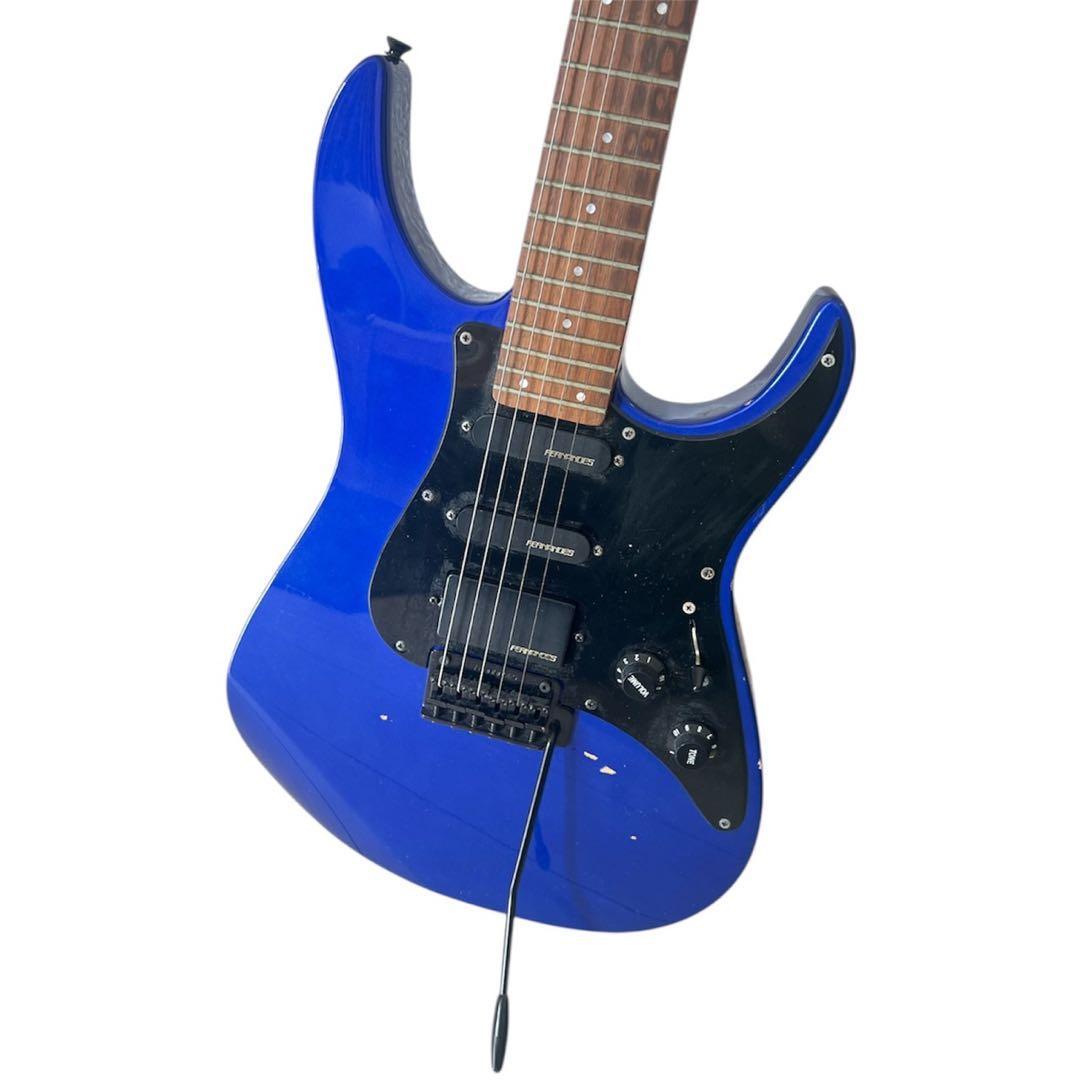 【大人気アイテム】フェルナンデス エレキギター 青 アーム付き