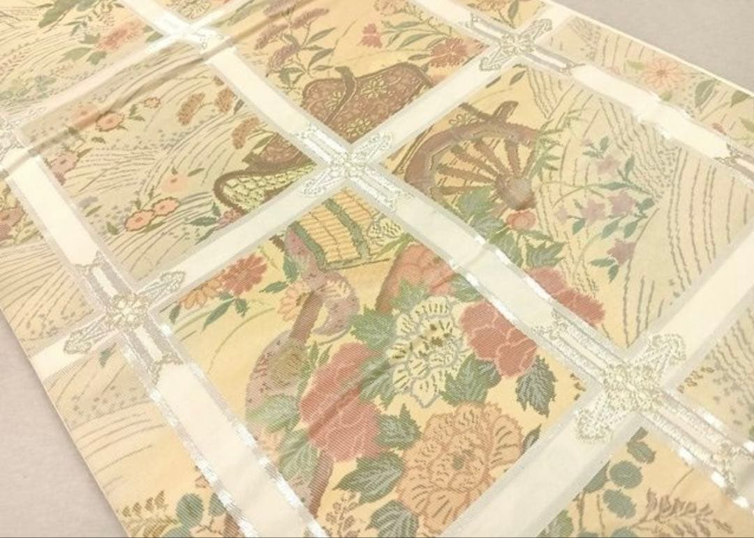 振袖 フルセット6点サイズM〜L 菊づくし銀駒刺繍　正絹　売り切り終了