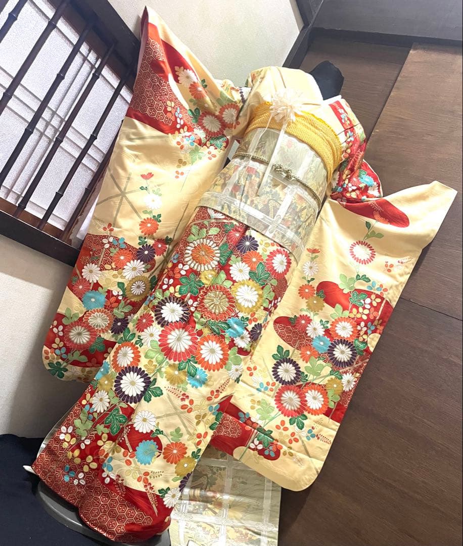 振袖 フルセット6点サイズM〜L 菊づくし銀駒刺繍　正絹　売り切り終了