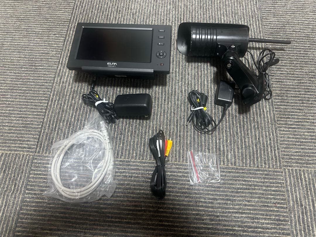 ELPA製 防犯カメラシステム、カメラ1台とモニター付き。中古